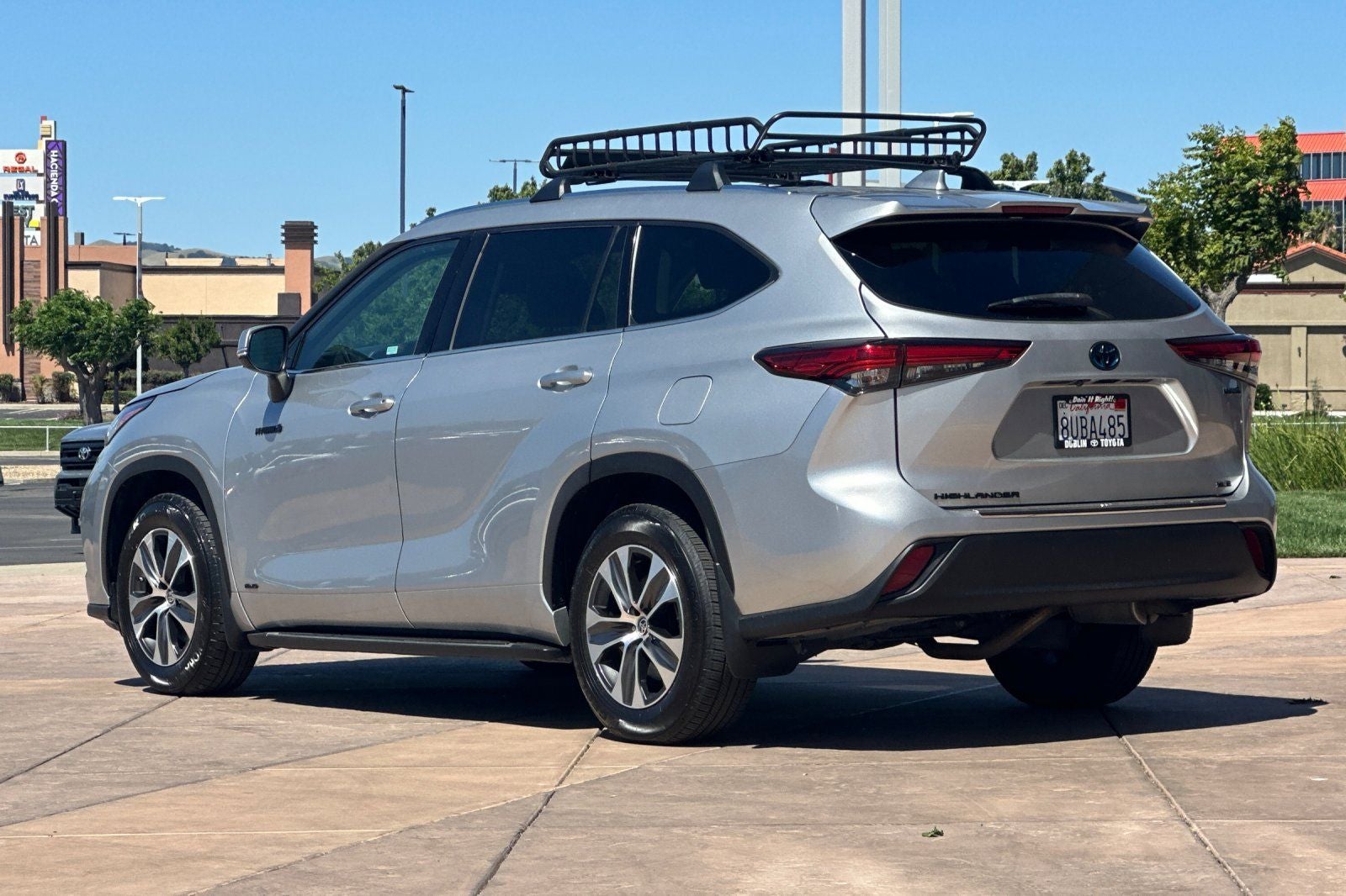 2020 Toyota Highlander Hybrid XLE