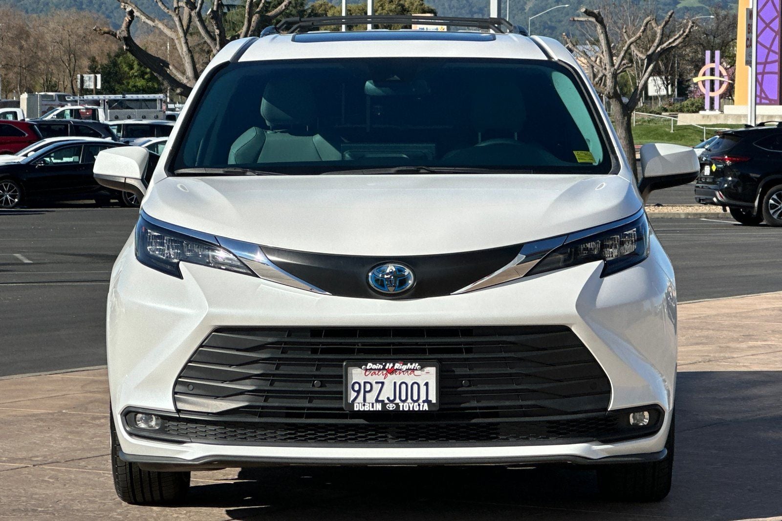 2025 Toyota Sienna XLE 7 Passenger