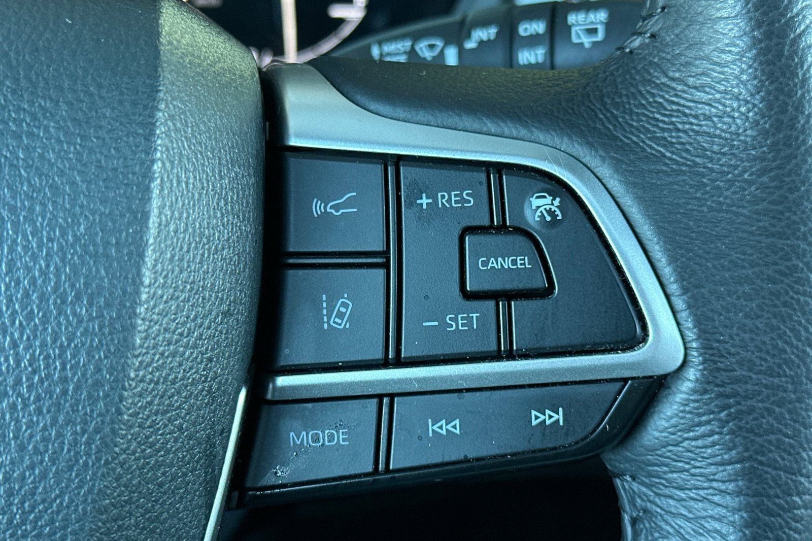 2025 Toyota Sienna XLE 7 Passenger