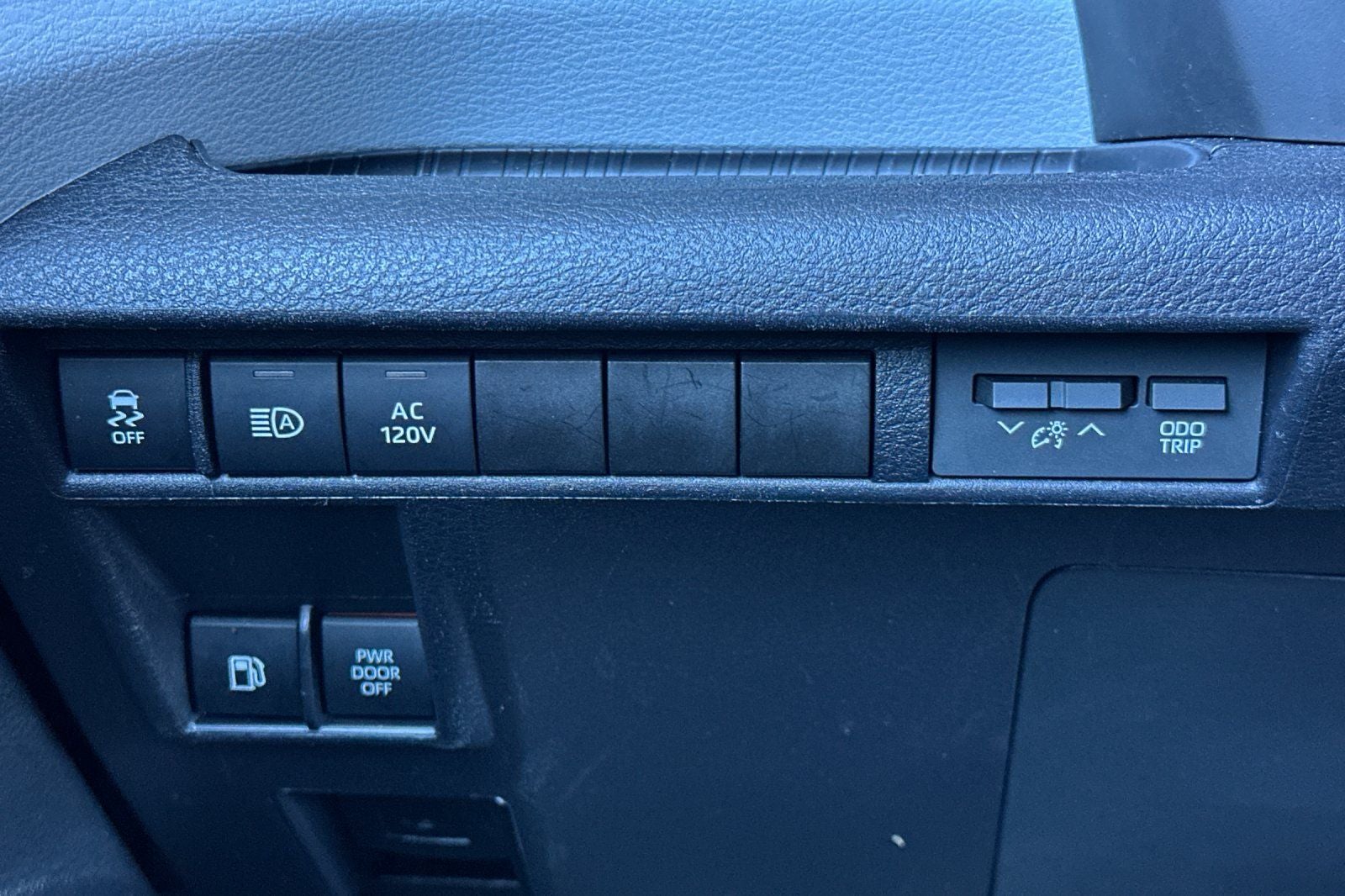 2025 Toyota Sienna XLE 7 Passenger