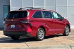 2025 Toyota Sienna XLE 8 Passenger