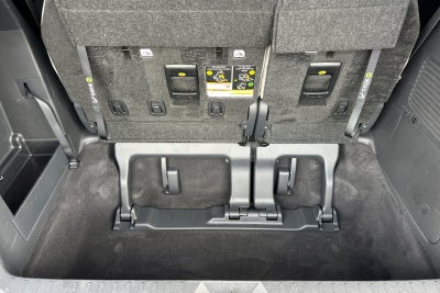 2025 Toyota Sienna XLE 8 Passenger