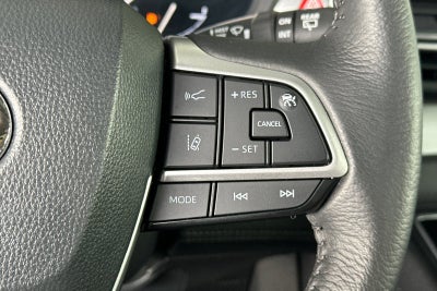 2025 Toyota Sienna XLE 8 Passenger