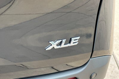2025 Toyota Sienna XLE 8 Passenger