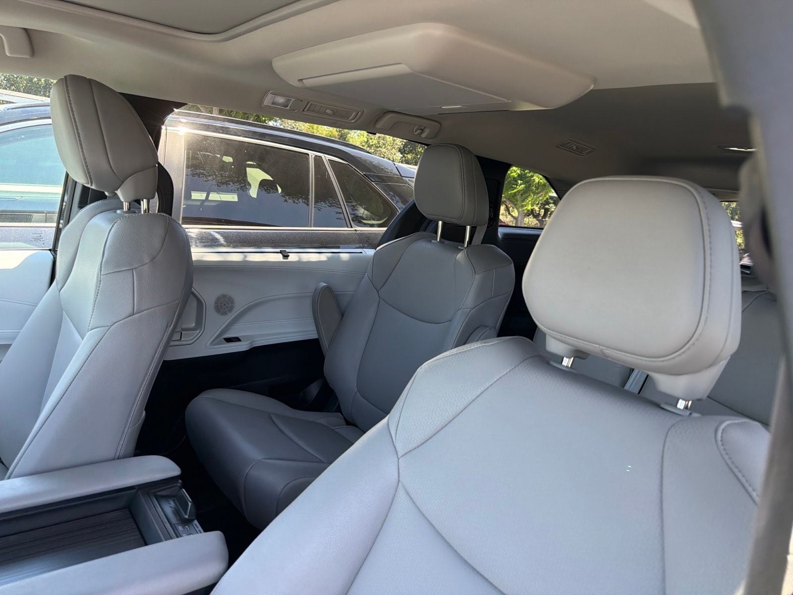 2025 Toyota Sienna XLE 8 Passenger