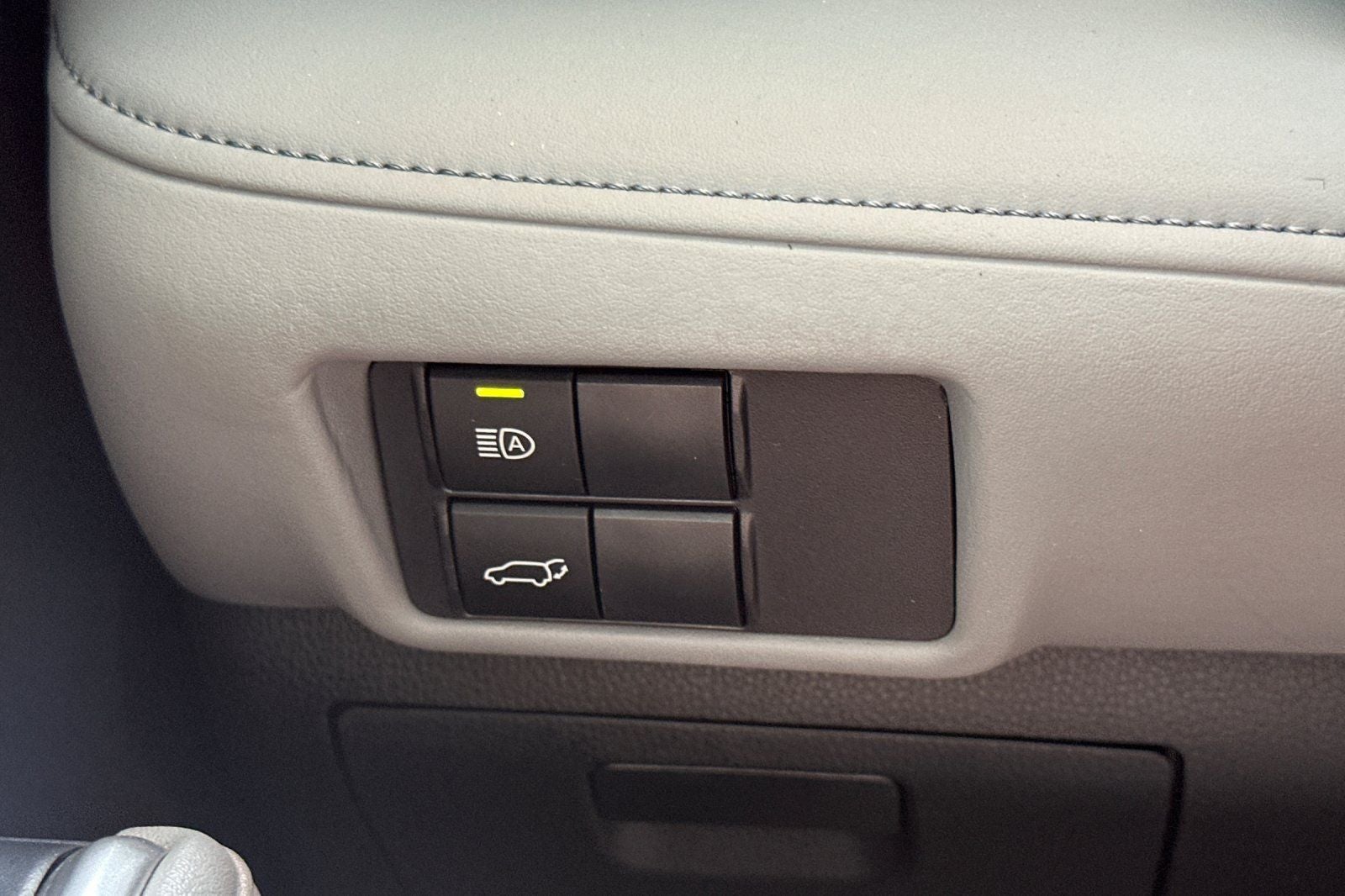 2024 Toyota Highlander Hybrid XLE