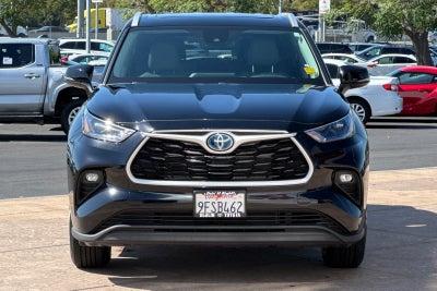 2023 Toyota Highlander Hybrid XLE