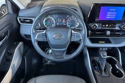 2023 Toyota Highlander Hybrid XLE