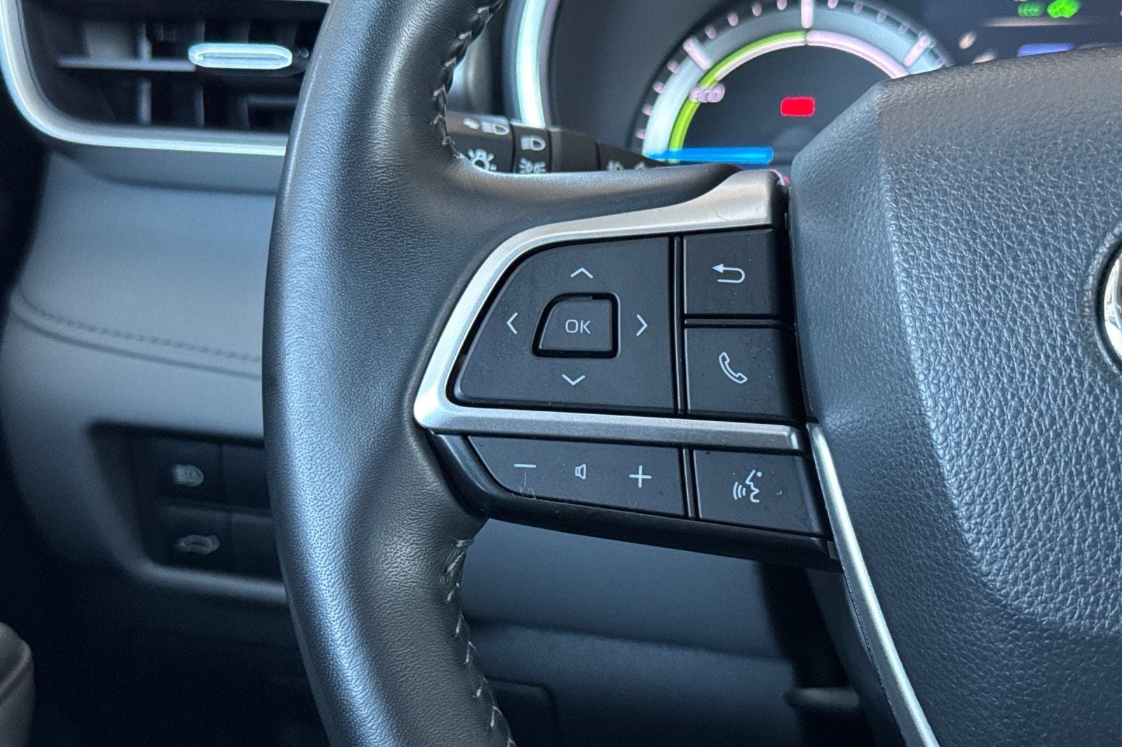 2023 Toyota Highlander Hybrid XLE