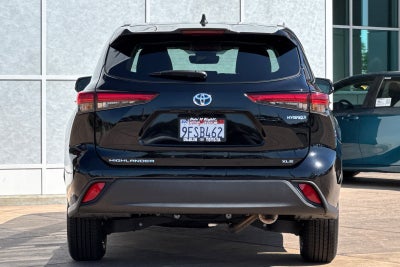 2023 Toyota Highlander Hybrid XLE