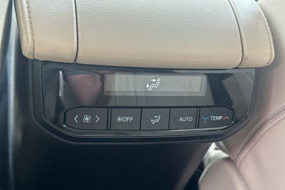 2025 Toyota Highlander Hybrid XLE