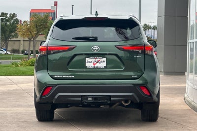 2025 Toyota Highlander Hybrid XLE