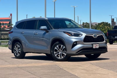 2023 Toyota Highlander Hybrid XLE