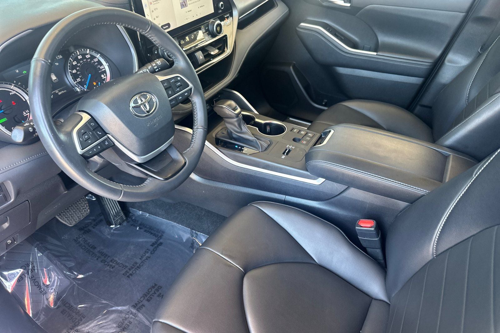 2024 Toyota Highlander Hybrid XLE