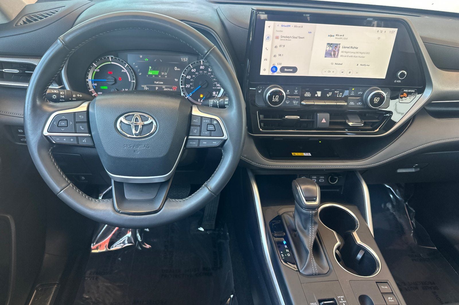 2024 Toyota Highlander Hybrid XLE