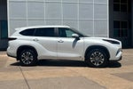 2024 Toyota Highlander Hybrid XLE