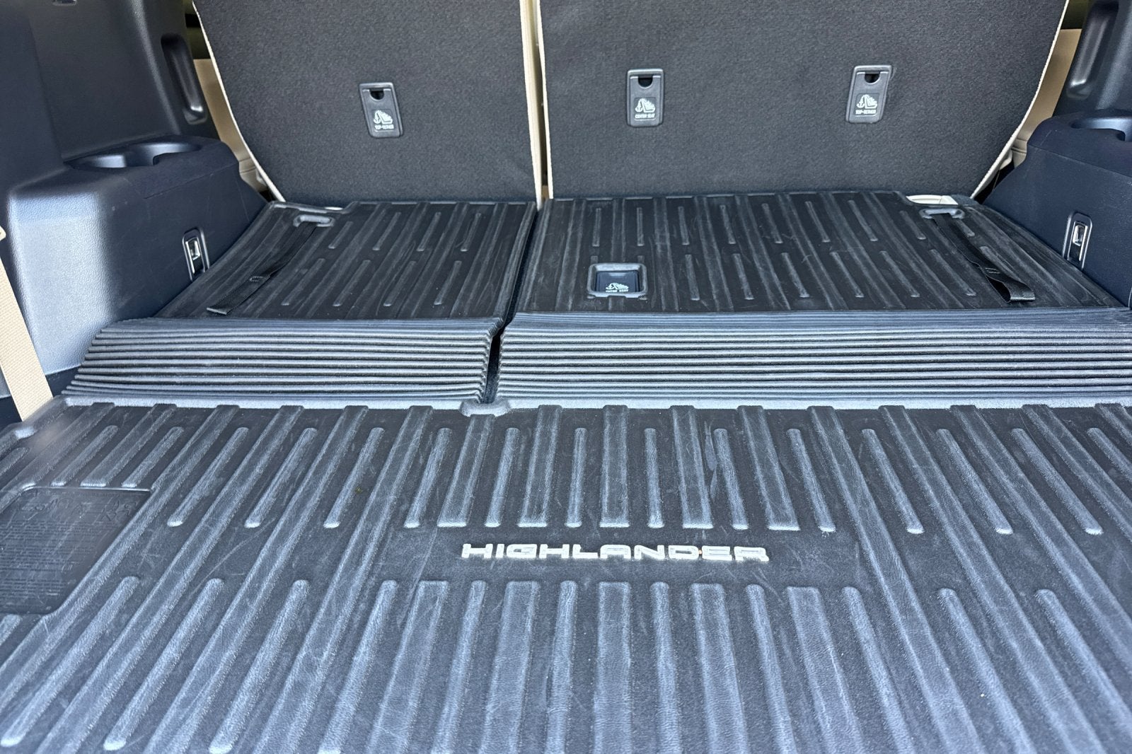 2025 Toyota Highlander Hybrid XLE