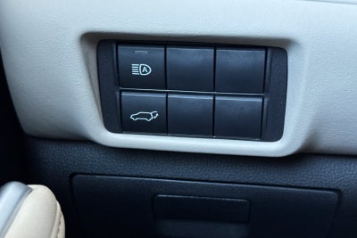 2025 Toyota Highlander Hybrid XLE