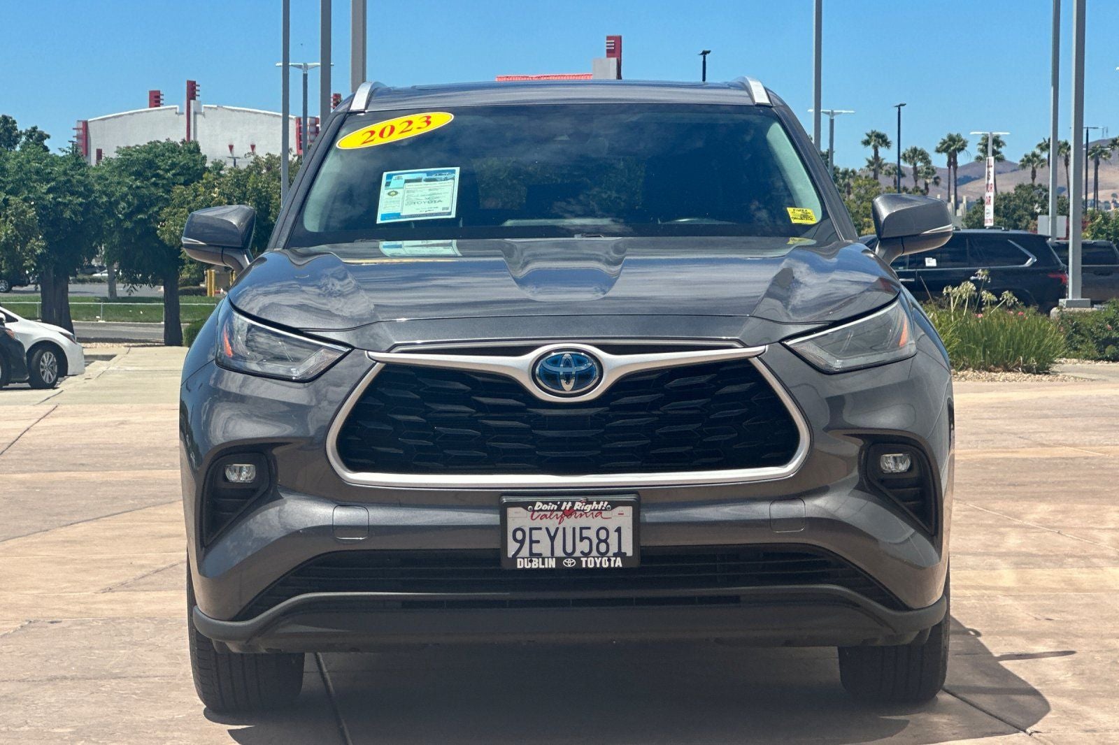 2023 Toyota Highlander Hybrid XLE