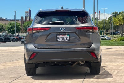 2023 Toyota Highlander Hybrid XLE