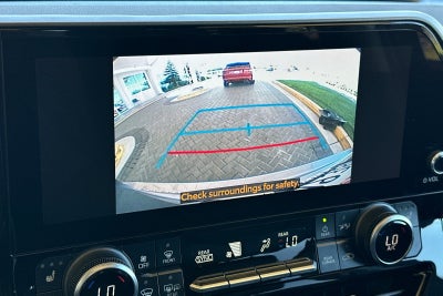 2024 Toyota Highlander Hybrid XLE