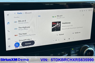 2024 Toyota Highlander Hybrid XLE