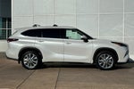 2024 Toyota Highlander Limited