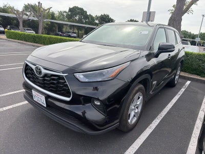 2025 Toyota Highlander LE