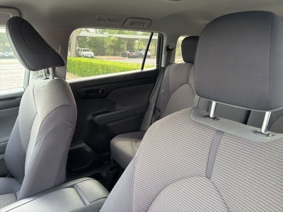 2025 Toyota Highlander LE