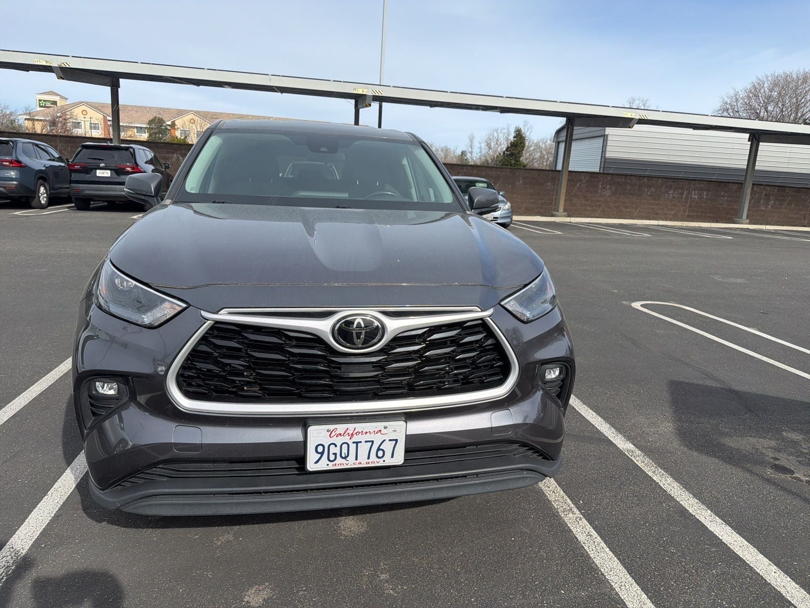 2023 Toyota Highlander LE