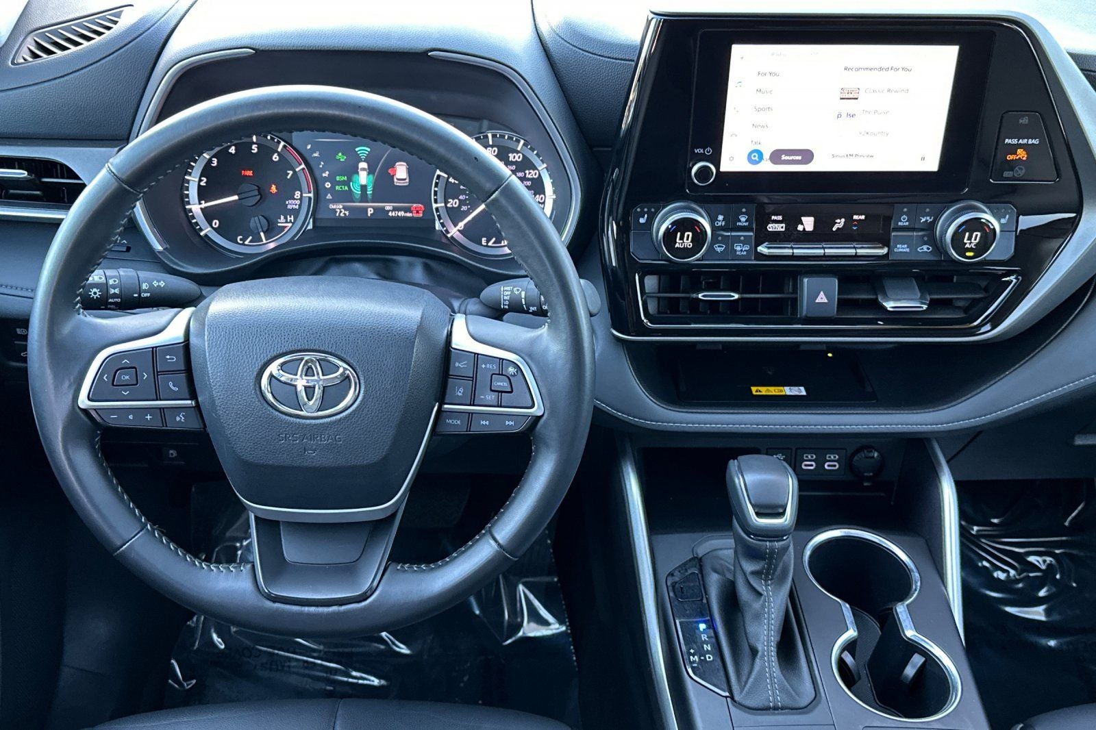 2024 Toyota Highlander XLE