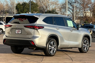 2024 Toyota Highlander XLE