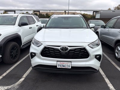 2026 Toyota Highlander XLE