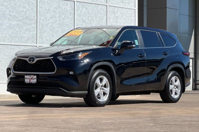 2024 Toyota Highlander LE