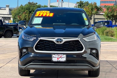2024 Toyota Highlander LE