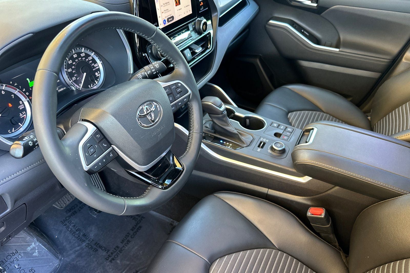 2023 Toyota Highlander XSE