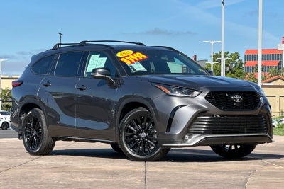 2023 Toyota Highlander XSE