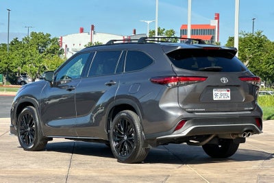 2023 Toyota Highlander XSE