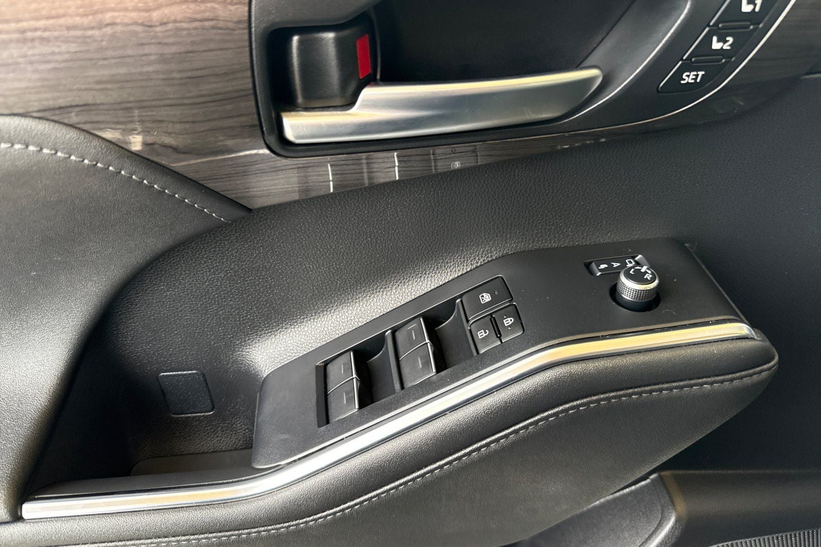 2024 Toyota Highlander Platinum