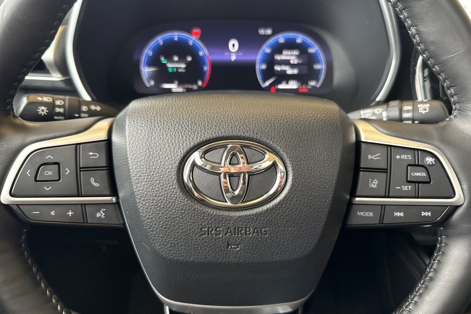 2024 Toyota Highlander Platinum