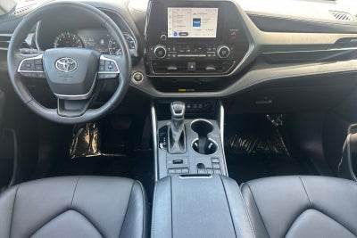 2025 Toyota Highlander XLE
