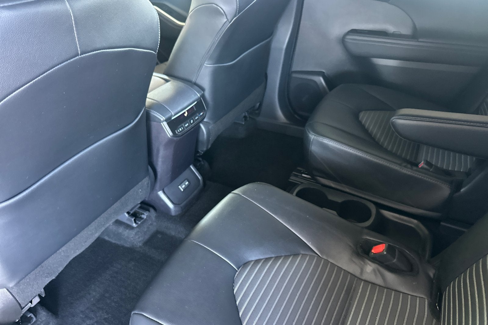 2025 Toyota Highlander XSE