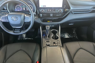 2025 Toyota Highlander XSE