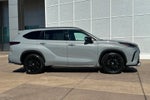 2025 Toyota Highlander XSE