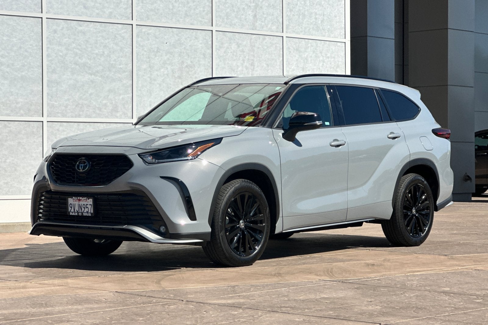 2025 Toyota Highlander XSE