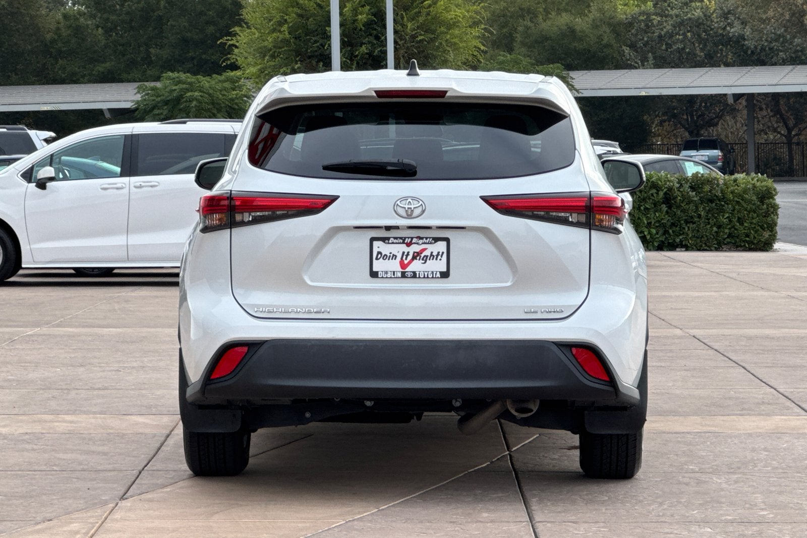2023 Toyota Highlander LE