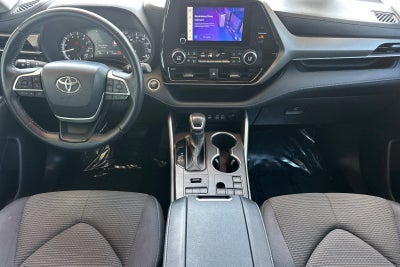2025 Toyota Highlander LE