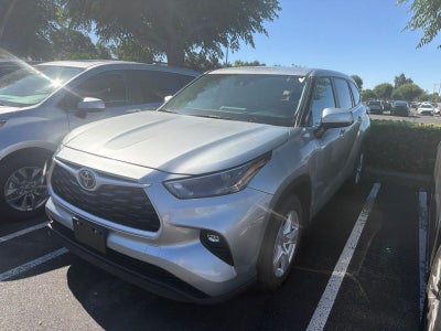 2025 Toyota Highlander LE