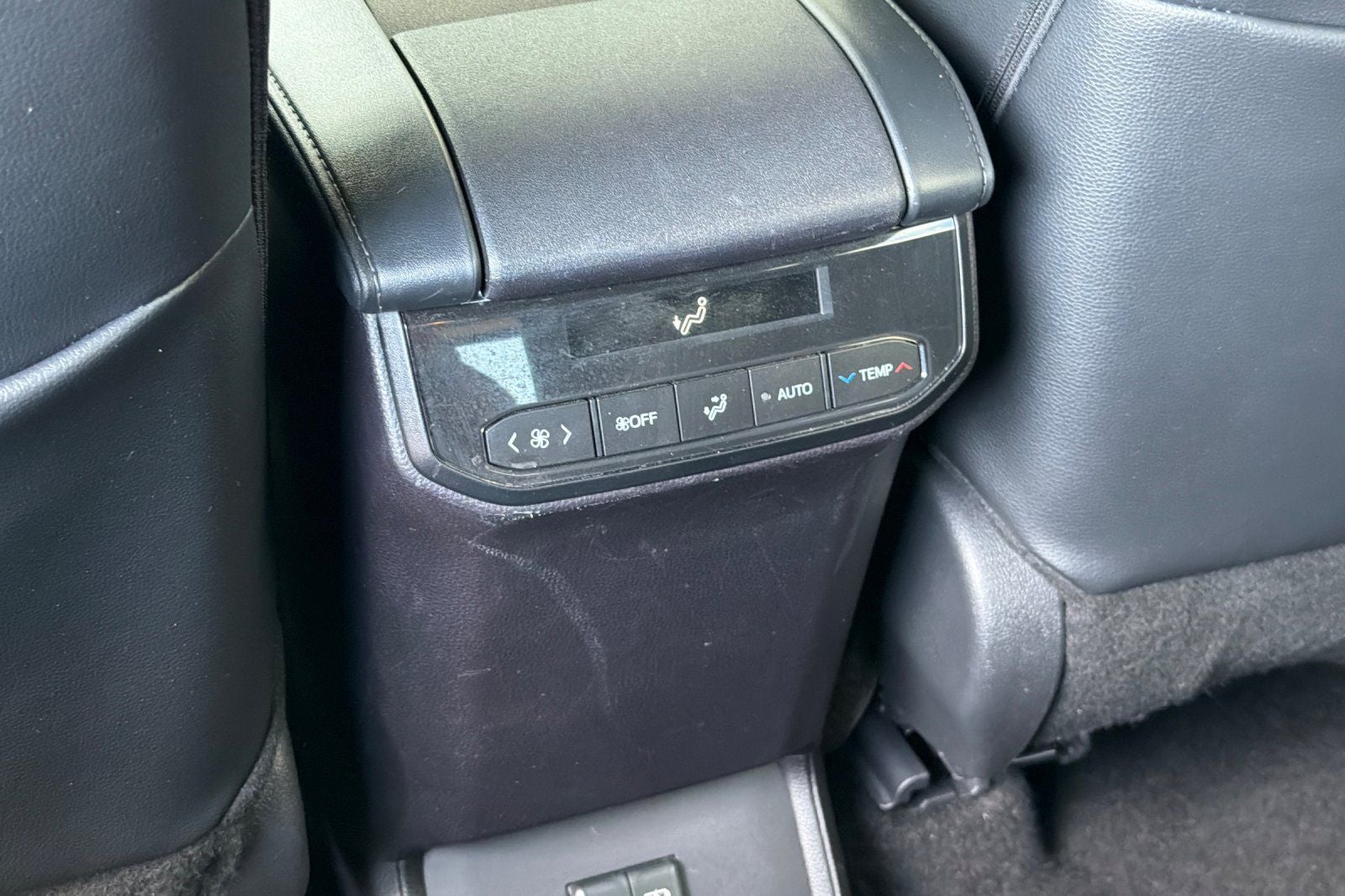 2025 Toyota Highlander XSE