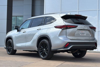 2025 Toyota Highlander XSE